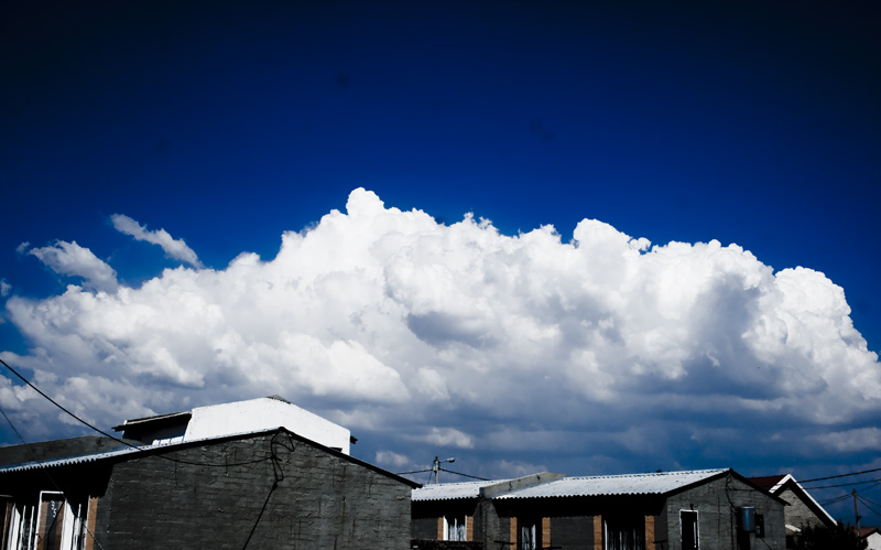 this afternoon, clouds above my neighbourhood